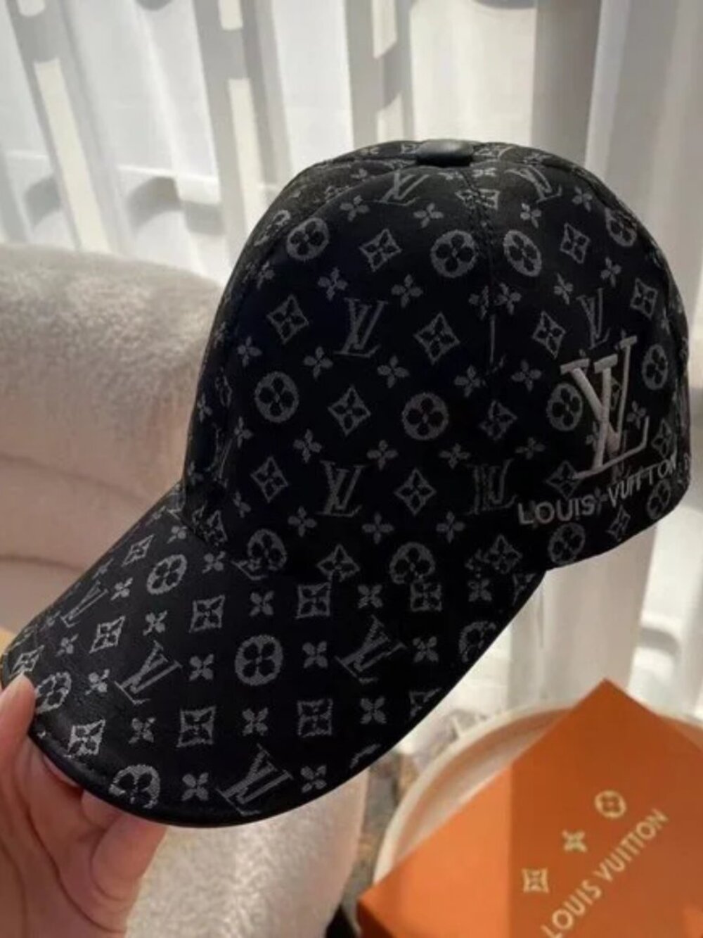 Louis Vuitton Cap